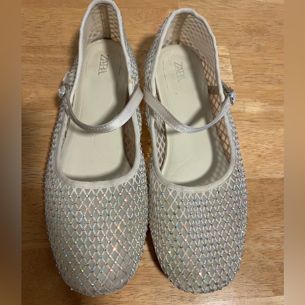 Zara crystal mesh flats size 37
